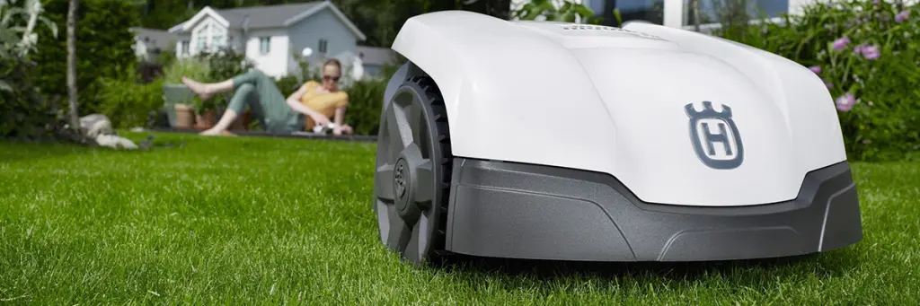 Een onderhoudsarme tuin zonder grind - Bindels Buiten Beleving