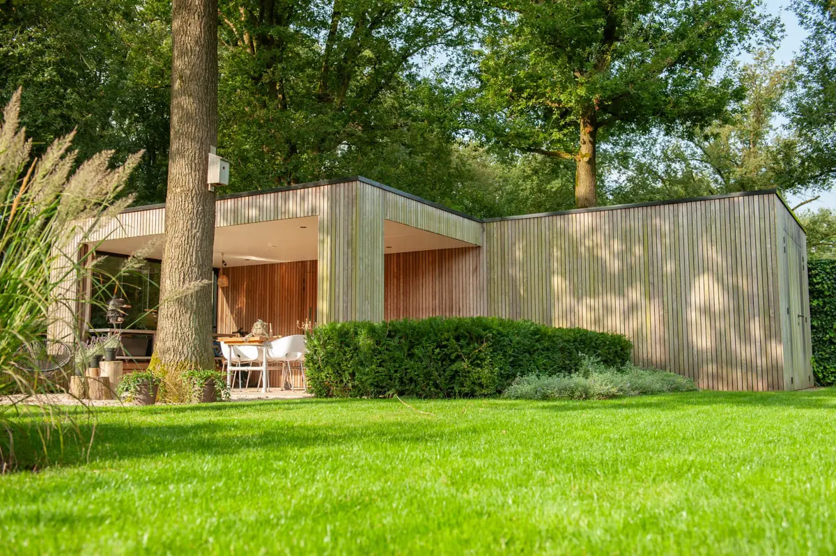 Tuin in bosrijke omgeving Cuijk – Natuurlijk tuinontwerp
