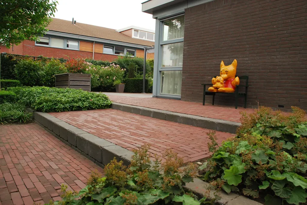 De achtertuin, een bron van ontspanning - Bindels Buiten Beleving